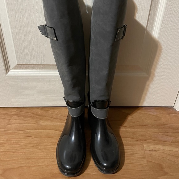 Suede and rubber boots - woman’s size 5-5.5 🤩 (3/15) - Picture 3 of 5